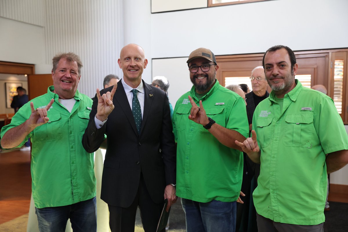 USFBullsClub's tweet image. It was great hosting select Iron Bull @USFMBB and @USFWBB supporters prior to @CoachChrisMack and @CoachCurry's opening press conferences last week.

In honor of USF Giving Week, we invite you to support your favorite individual sport program today!
mybullsclub.com/sports/2019/7/…