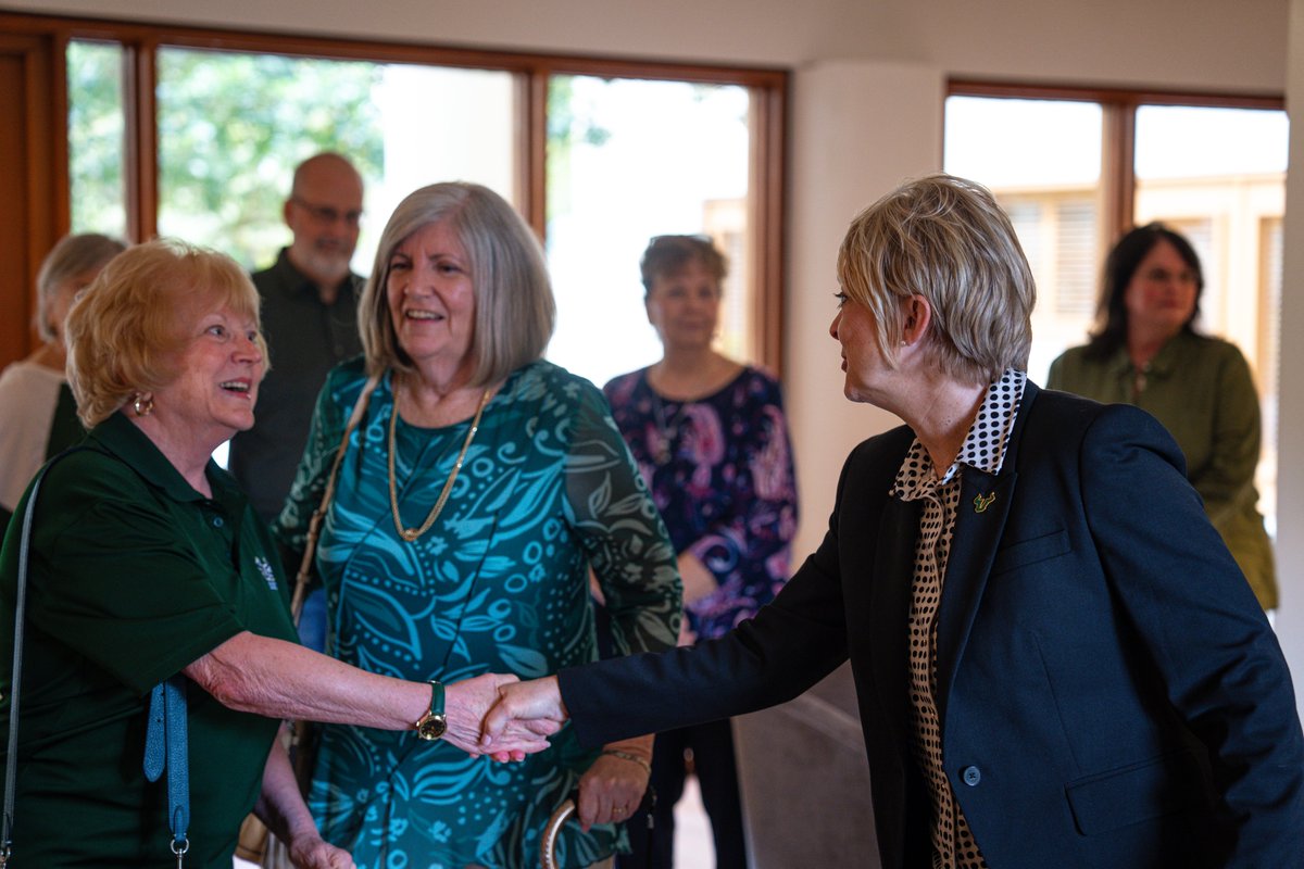 USFBullsClub's tweet image. It was great hosting select Iron Bull @USFMBB and @USFWBB supporters prior to @CoachChrisMack and @CoachCurry's opening press conferences last week.

In honor of USF Giving Week, we invite you to support your favorite individual sport program today!
mybullsclub.com/sports/2019/7/…