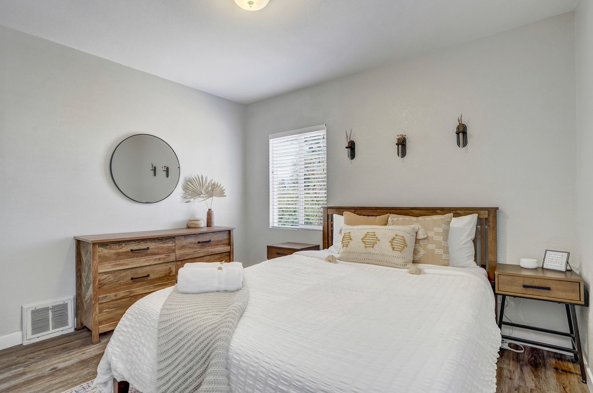 SkyRunVR tweet media