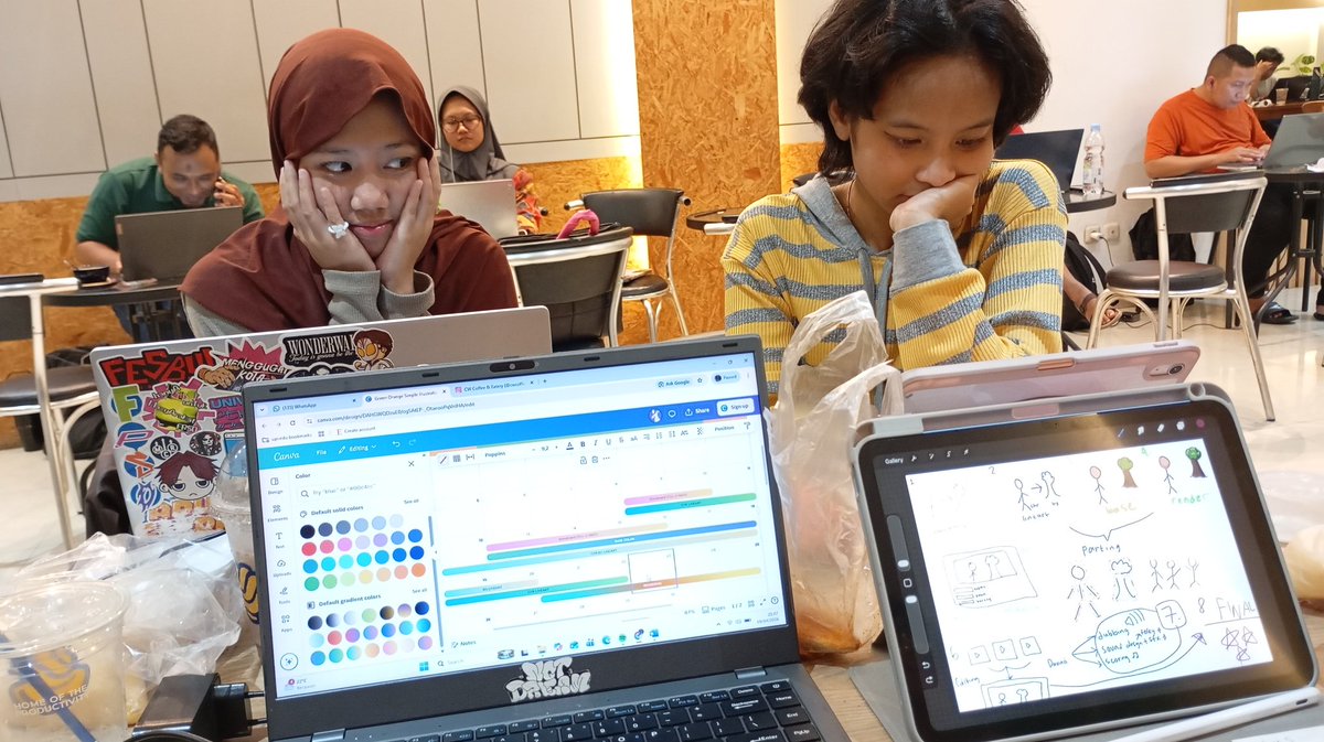 raraa eleonora 🐳 tweet media