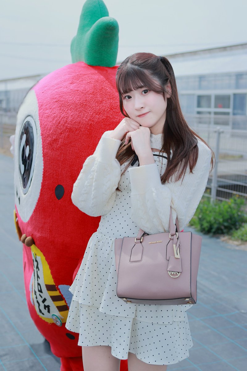 KFuna28's tweet image. おはようございます☁
『  苺狩り🍓🍴  』
椎名ゆかさん
@yuka_shiina 

#椎名ゆか
#ガールズフォト 
#portrait
#可愛い 
#love #美少女 
#ぐっちゃんphoto 
#可愛いと思ったらいいね
#苺狩り 
#idol #fairydolls