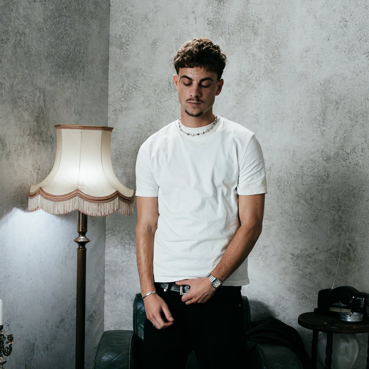 J’SUIS JAMAIS RENTRÉ DANS LEUR CUBE
dispo minuit minuit minuit minuit minuit minuit