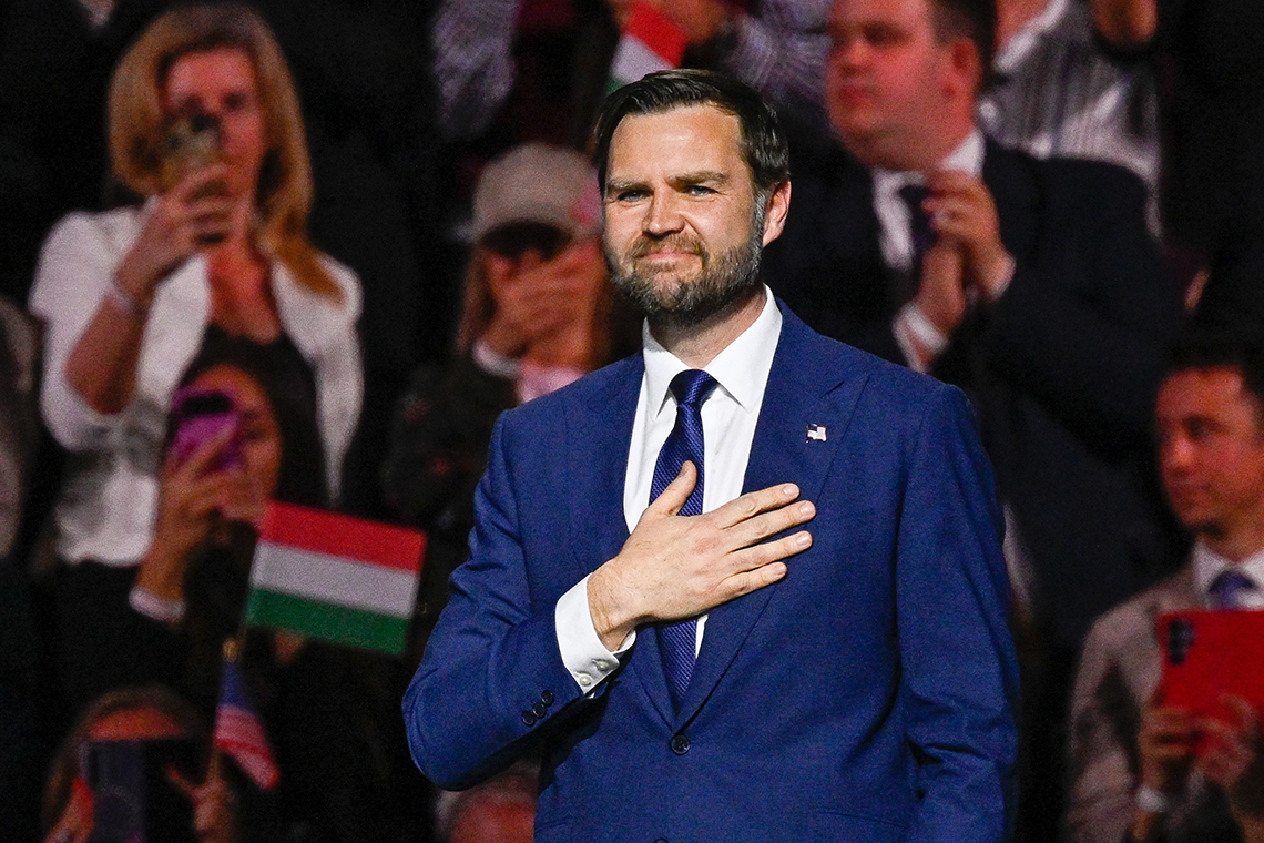 jan_mainka's tweet image. „Wir lieben und verehren Europa.“
US-Vize-Präsident #JDVance in Budapest
#USA #Ungarn
🇺🇸🤝🇭🇺