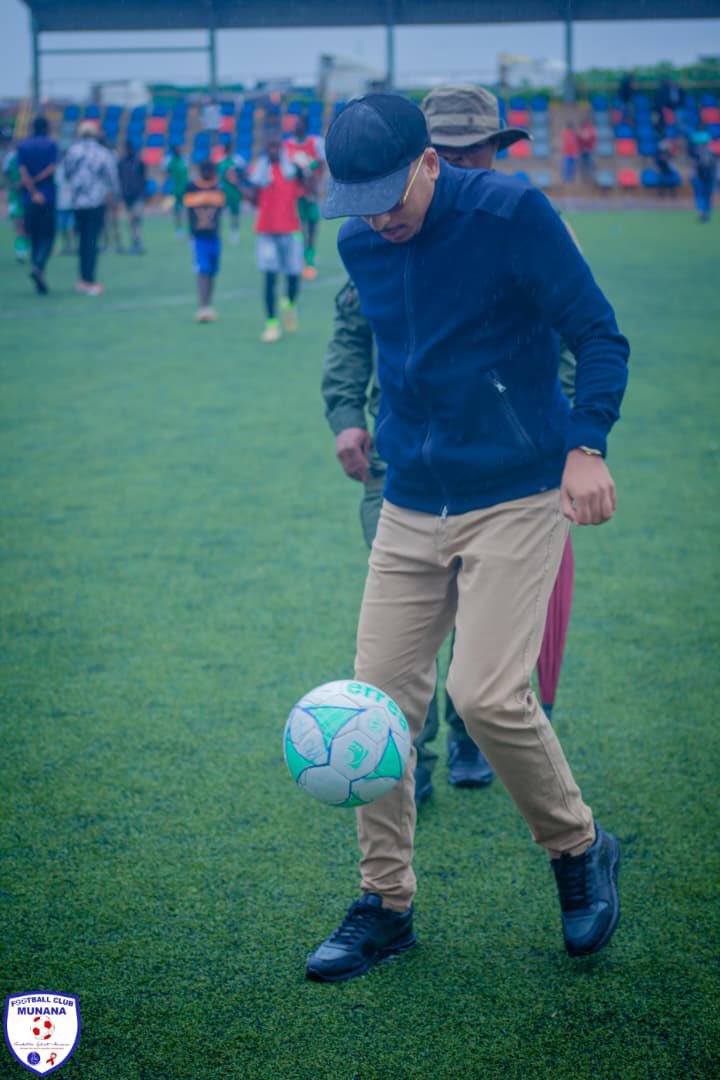 Guy Geoffrey Munana tweet media