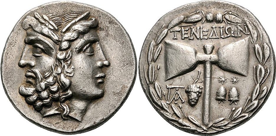 Athanasius_45's tweet photo. A silver tetradrachm from Tenedos with a janiform head of Zeus and Hera on the obverse. Ca. 1st century BC.

ὡς ἔστι τὸ γαμεῖν ἔσχατον τοῦ δυστυχεῖν
-
marriage is indeed the utmost misfortune
Antiphanes, Fragment