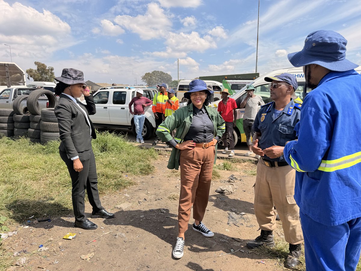 Hluphi Gafane tweet media