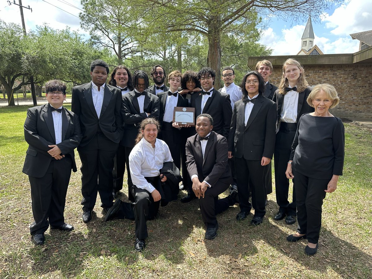 Foster Falcon Choir tweet media