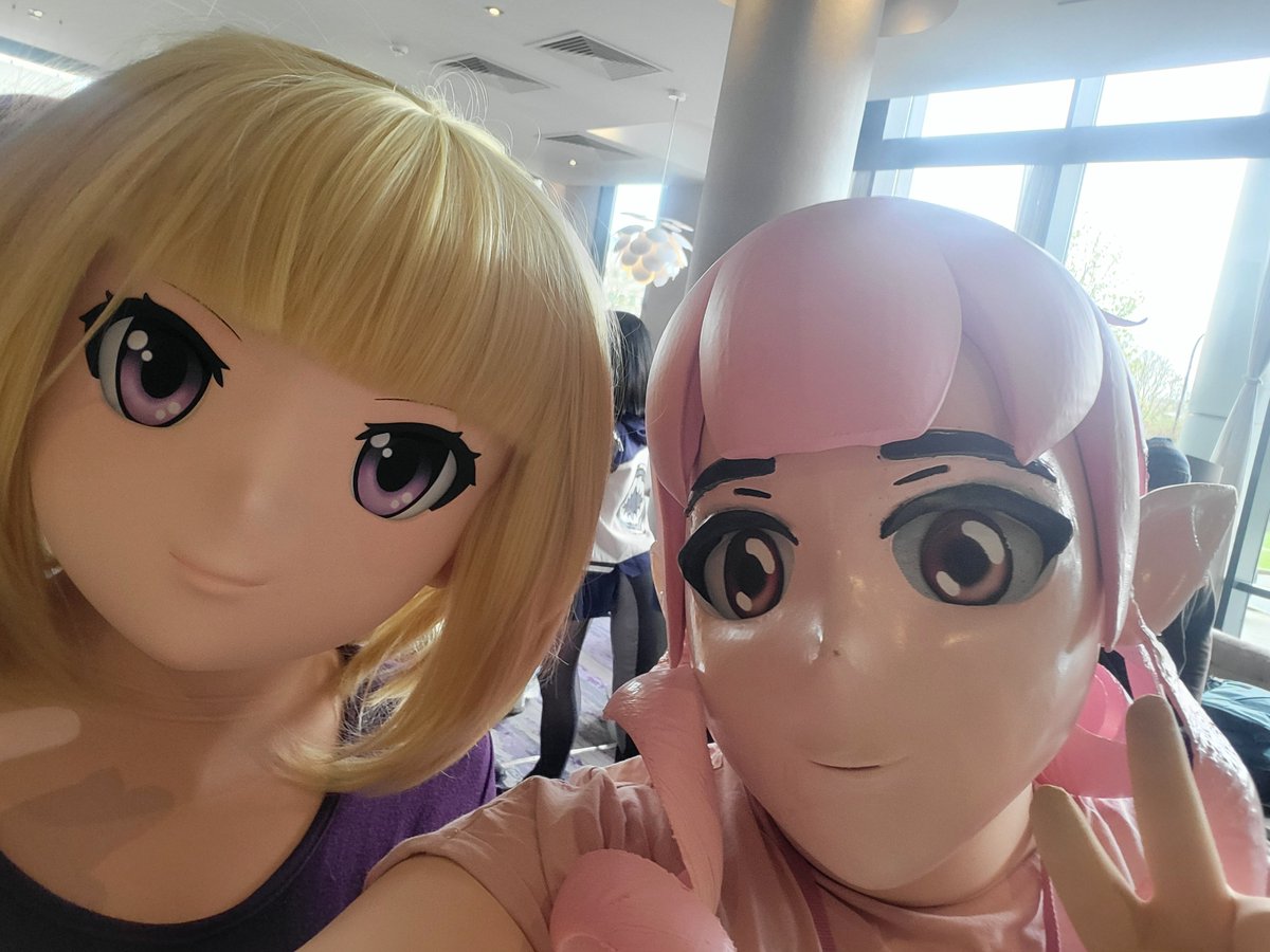 KigEllie's tweet photo. Some of the cuties I met over Easter 💖 

Featuring; @sakurameiji52 @ eyrexyz (Bluesky) @ emilylocke (Bluesky) @Alisairie 

Last photo by @YukoKig 

 #kig #kigurumi https://t.co/69r4xoRsGf