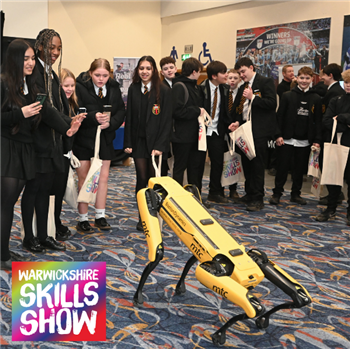 InvestWarks's tweet photo. The first #WarwickshireSkillsShow brought 1,500+ students aged 11–18 together with 80+ employers. Led by @Warwickshire_CC @WarksSkillsHub, it inspired #CareersChoices and future #Skills across the county
https://t.co/EvhsLNgPbo https://t.co/KjbesF0WKm
