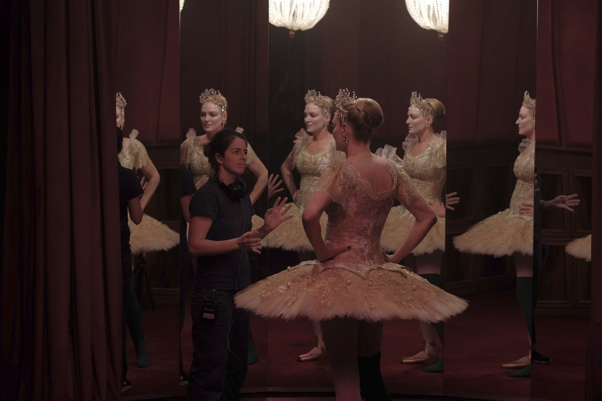 AmazonMGMStudio's tweet image. A look behind the curtain creating #PrettyLethal.