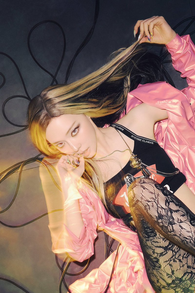 AESPA BASE 🎸 tweet media