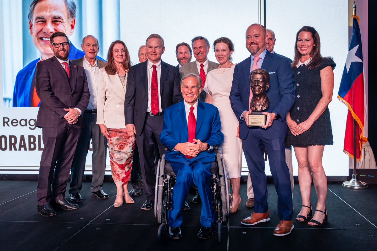 Governor Abbott Press Office tweet media