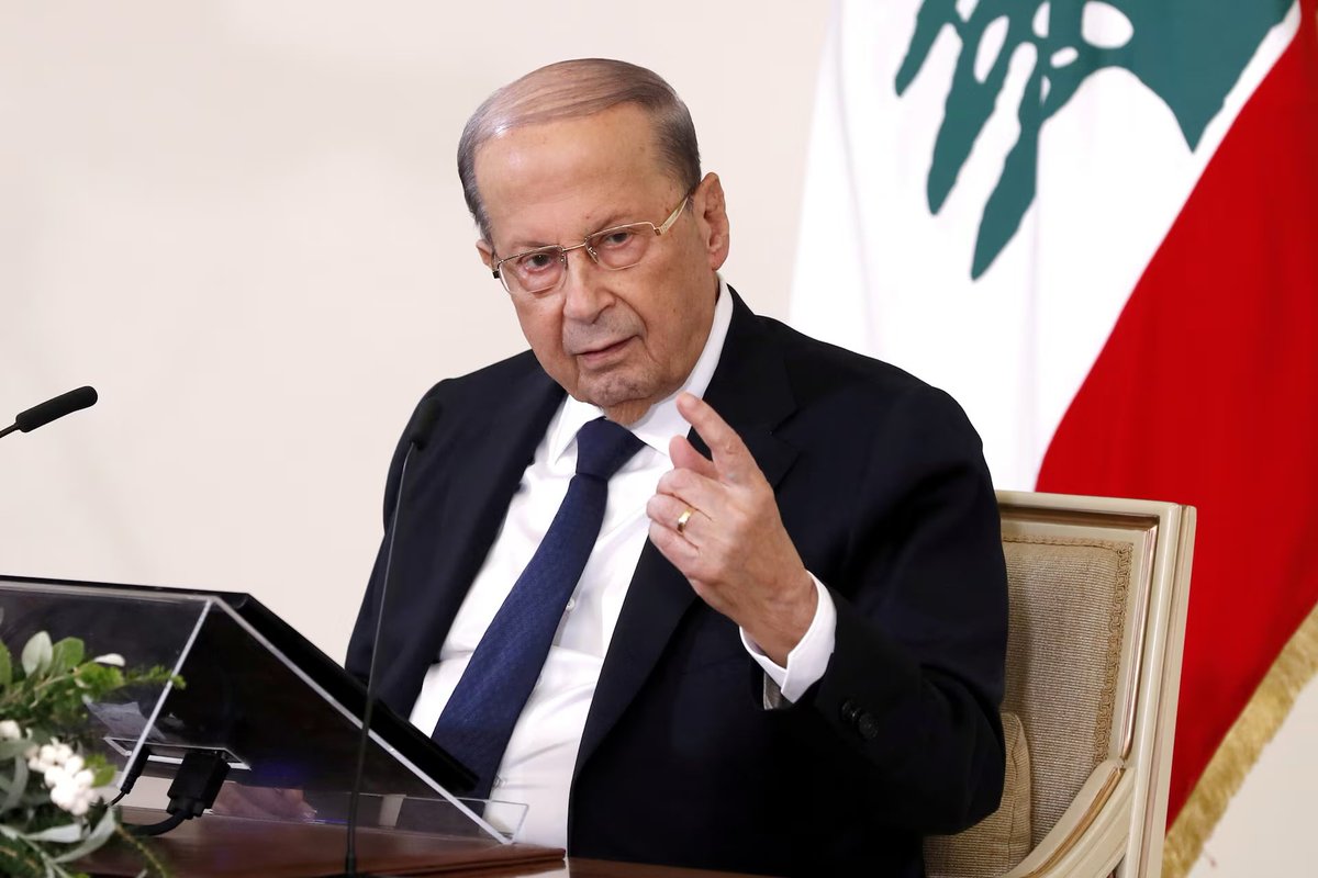 CaroCygnusx's tweet photo. ما بدكن رئيس سيد حر مستقل
ومش تابع للسفارات
وما بياخد اوامرو من الخارج
ولا بيقبض من الخارج
خرجنا يلي صاير فينا.

بدو ينصفك التاريخ غصب عن الكل.
#ميشال_عون https://t.co/DX7896NuSe