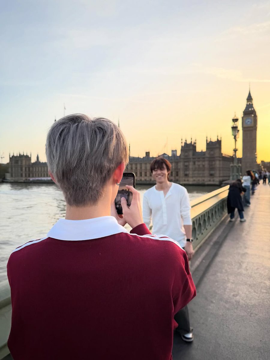 NUTHONG FAMILY TH tweet media