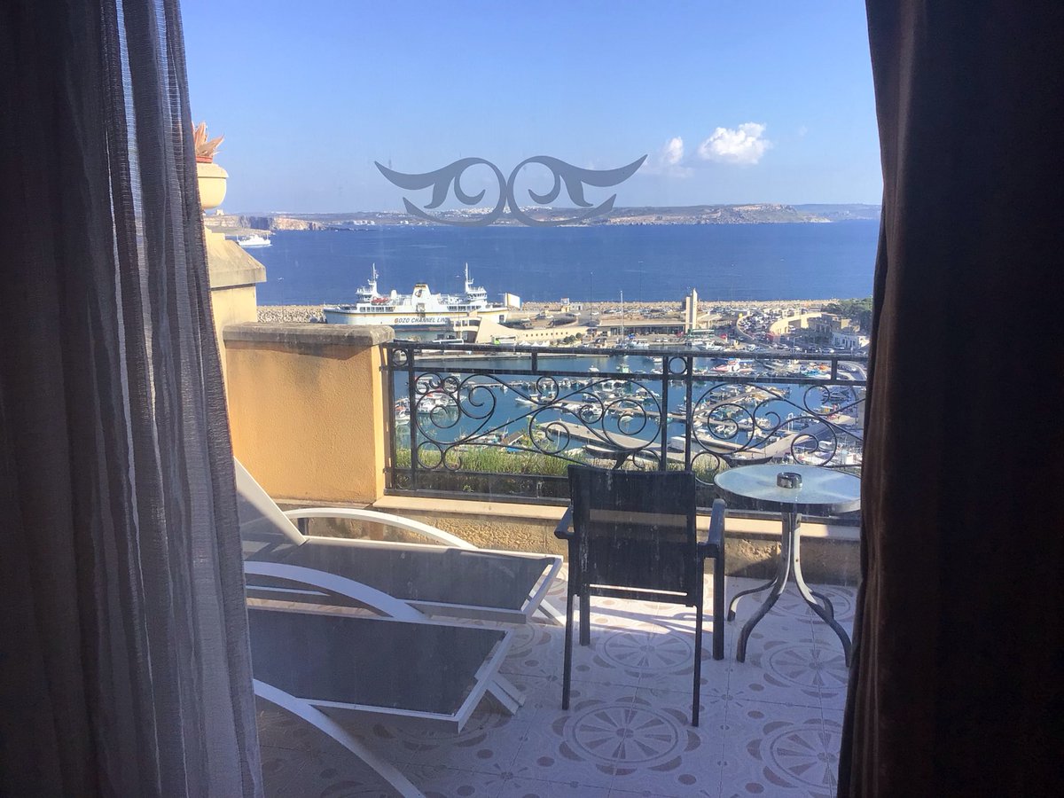 Robin Askwith tweet media