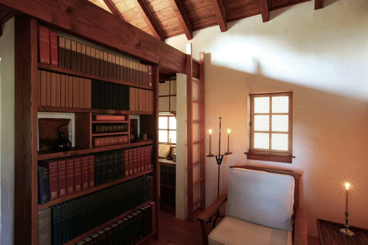 The Last Homely House tweet media