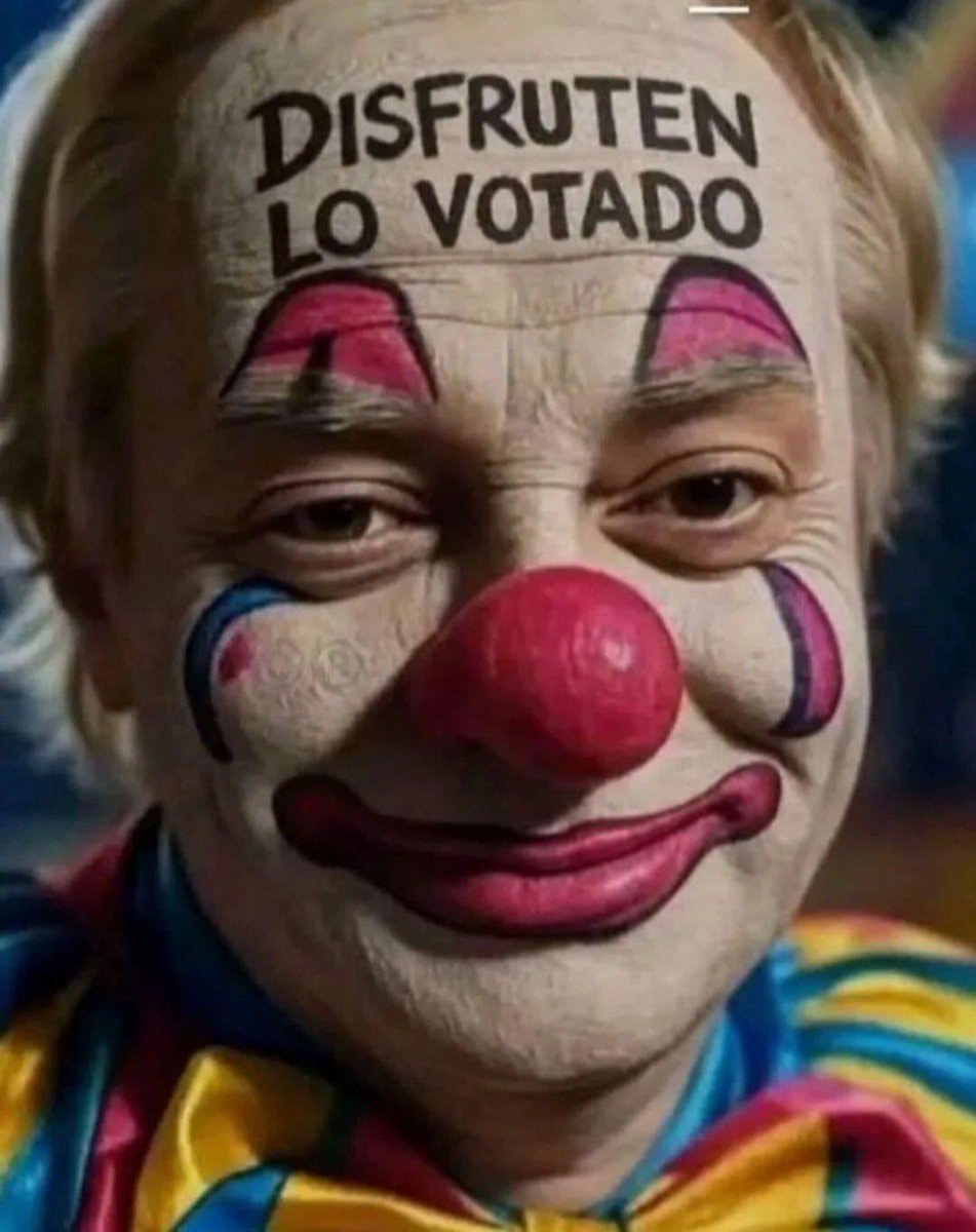 Se pitean a balazos a un wn fuera de un colegio, y la prensa preocupada de una wna q le tiraron un poco de agua, pq le está quitando el sueño de estudiar a cientos de familias... Gobierno ctm!! <a href="/biobio/">BioBioChile</a> <a href="/andres20ad/">Andrés 💪🕊 🍁</a> <a href="/GobiernodeChile/">Gobierno de Chile</a> <a href="/ADNfm/">ADN Radio 90.7 FM</a> <a href="/Cooperativa/">Cooperativa</a> <a href="/hernan_sr/">H</a> <a href="/RobertoMerken/">Ciudadano Roberto Kiltro</a>