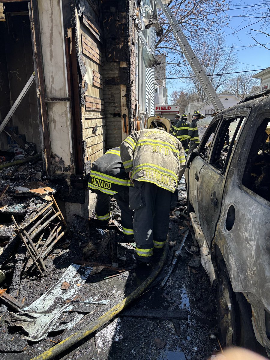 SPRINGFIELD FIRE tweet media