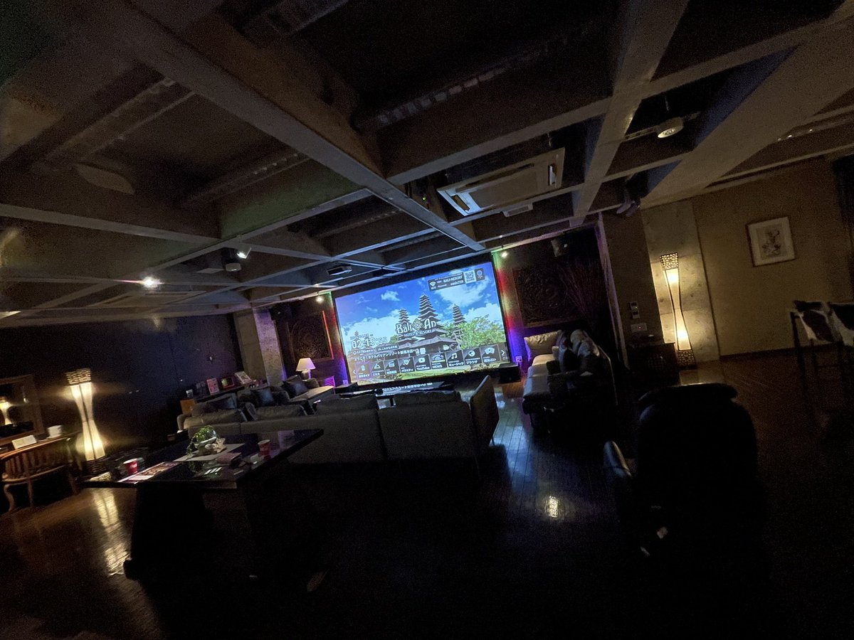 めるだった tweet media