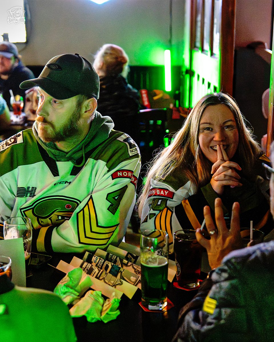 OHLBattalion's tweet image. The #7thMan is out in full support 🫡

Thanks to everyone who came out to live taping of Troops Trio &amp;amp; Game 1 Watch Party last night at The Fox &amp;amp; Fiddle 🪖🦊

#OHLPlayoffs | #GoTroopsGo