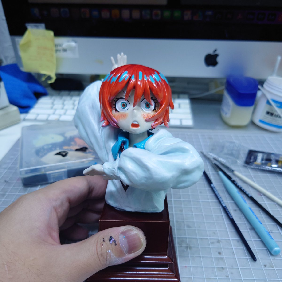 旦物久斯所 tweet media