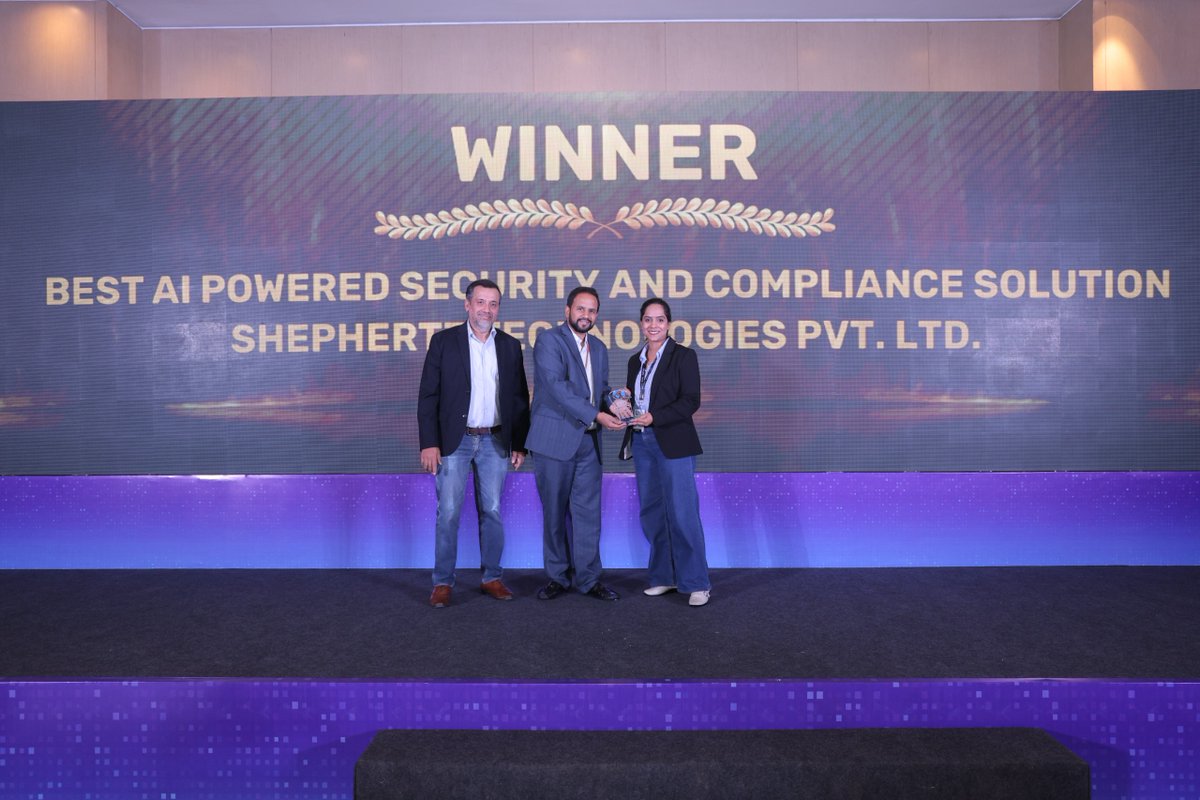 wAnywhere tweet media