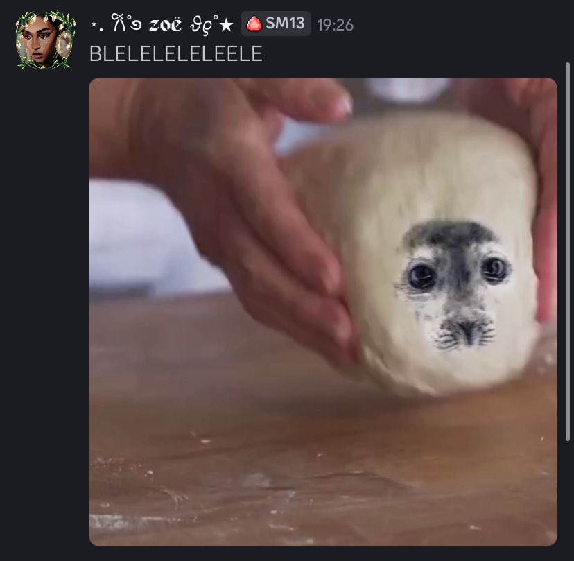 zoë 🩸⋆。°✩ tweet media