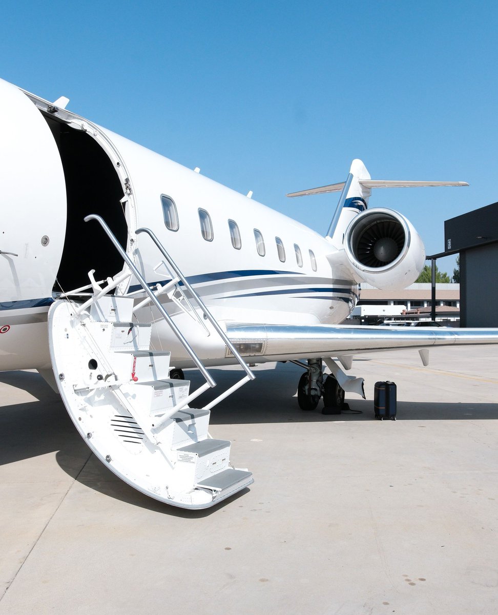 luxurylifestyle's tweet image. Amalfi Jets Launches  luxurylifestyle.com/headlines/amal… #jet #privatejet #privateaviation #luxurytravel