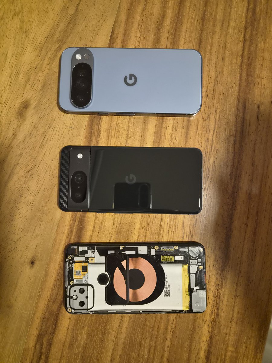 JdavidCalderon3's tweet photo. @madebygoogle @google 

I have a bit of history right here! 🤩 Still remember when I got my Nexus 6P and I'm loving 10th series! https://t.co/bKuZIbKuAk