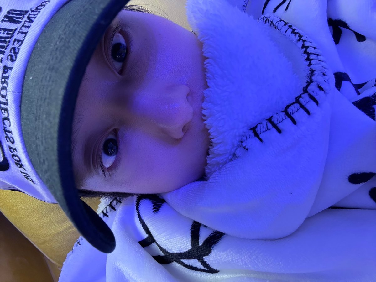 달훙¨̮ tweet media