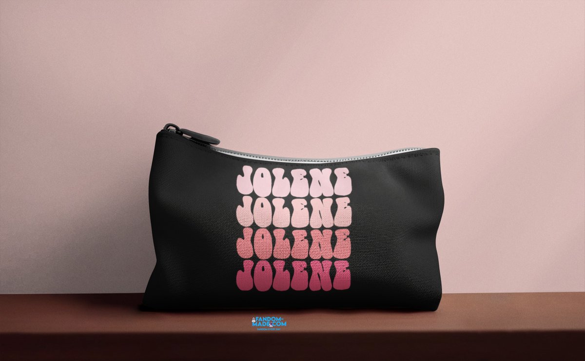 FandomMade's tweet image. Get ready to channel your inner Dolly with our Jolene Accessory Pouch! ✨ Organize your makeup, pens, or rebellious spirit in style.

Find this sassy design and more at Fandom-Made.com.

#dollyparton #jolene #musicmonday #fandomaniacs #fandommade