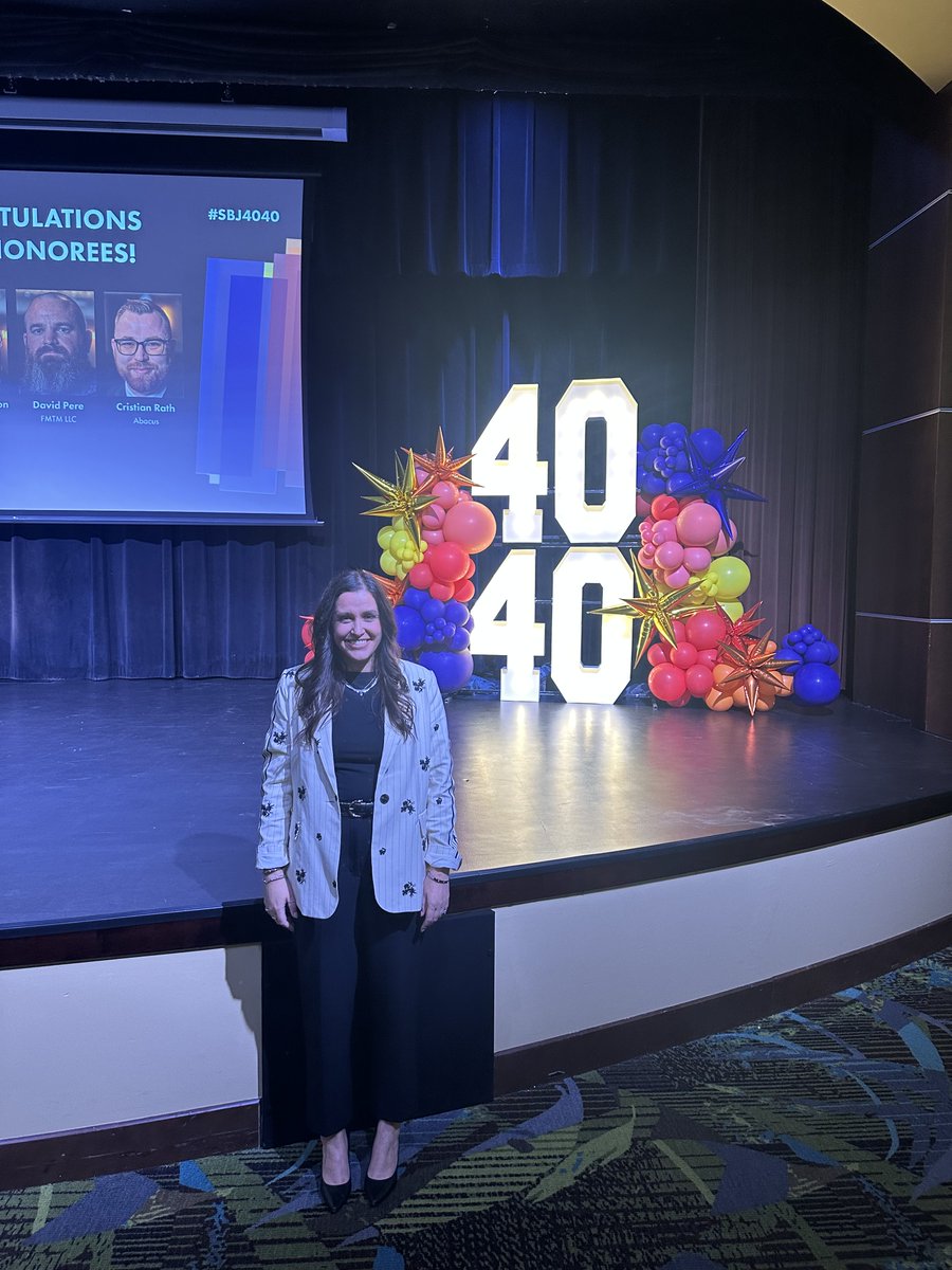 WhitlockCo's tweet photo. We are proud to celebrate Chelsey Dollarhide who was honored last night at Springfield Business Journal's 40 Under 40 awards! 🎉

This honor is a true reflection of Chelsey's hard work, dedication, &amp; the incredible impact she makes every day both at Whitlock and in our community. https://t.co/uLjICIZNkr