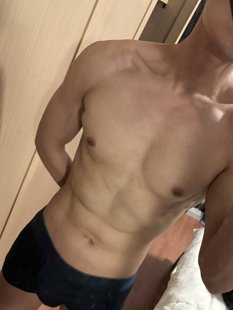 打手槍常被顏射的男子 tweet media