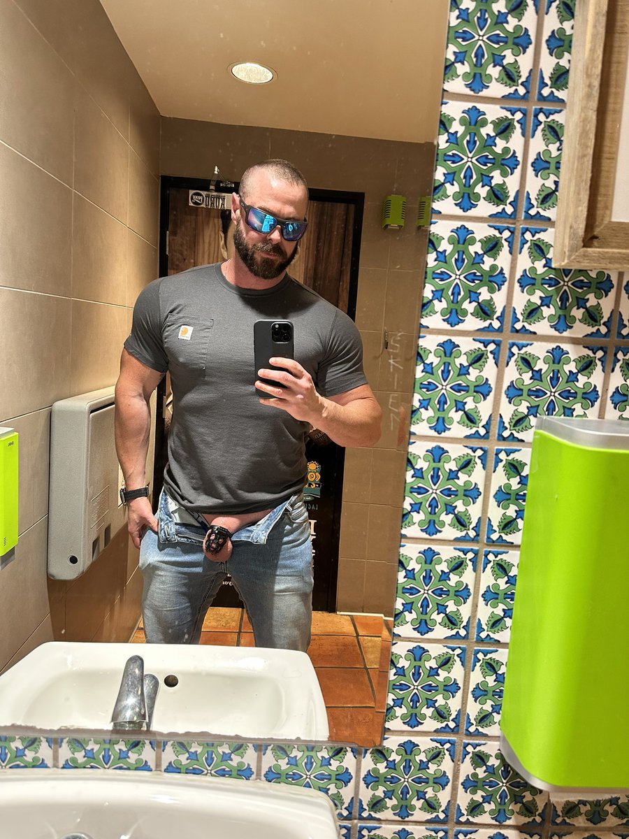 Jake Cage tweet media