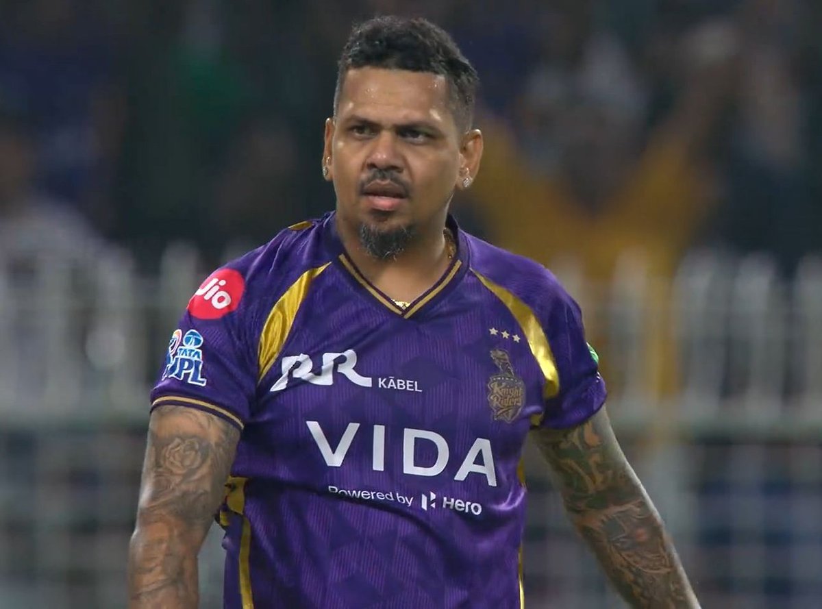 R A T N I S H tweet media