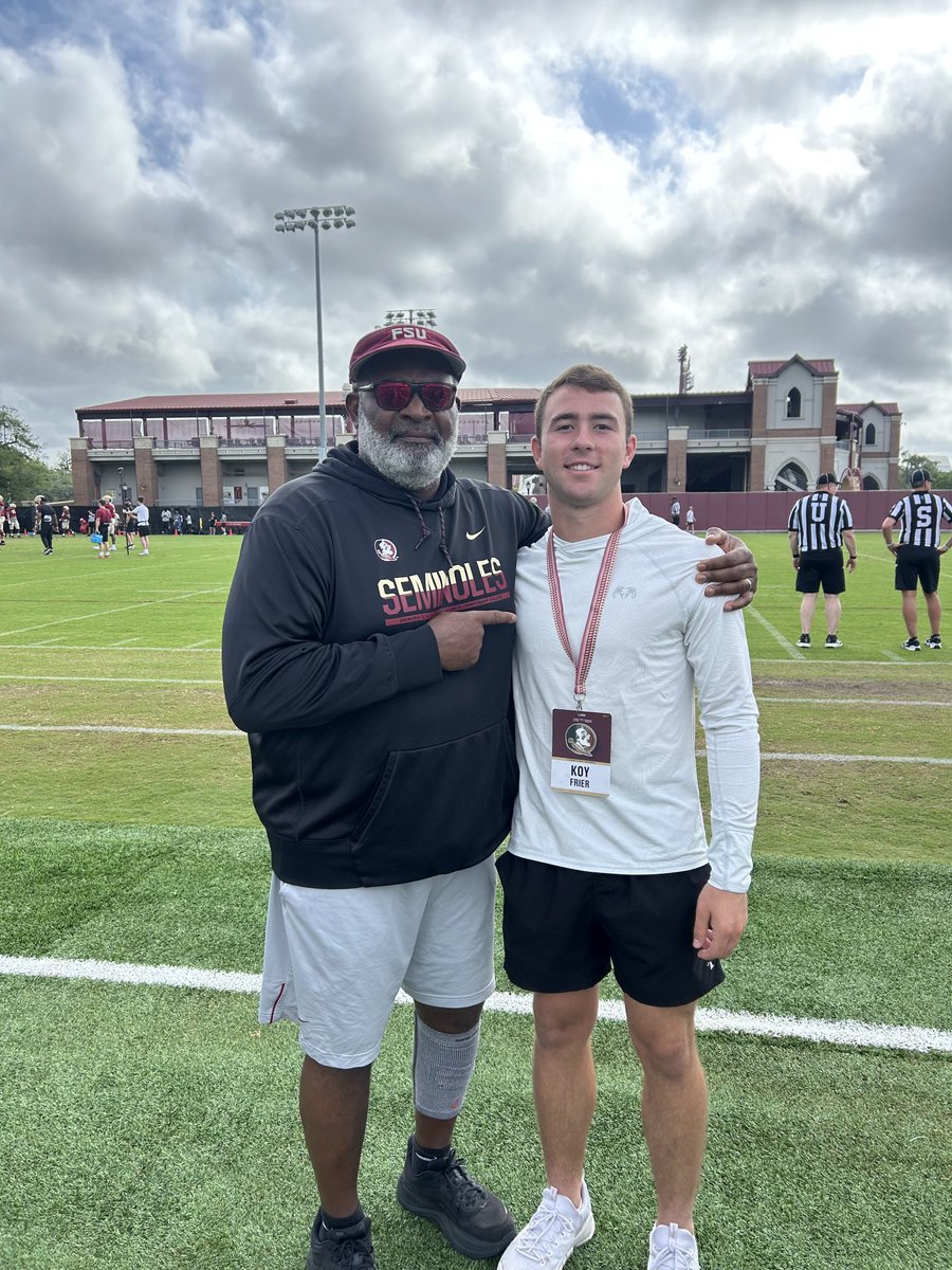 KoyFrier's tweet photo. Thank you @FSU_Recruiting for such a great visit. Big thanks to @ErnieSims34 for coming by Suwannee High (getting me outta class 🙌) and the invite. Awesome spending time with @JustinCrouse7 @DBcoachadams @odellhaggins @CoachJMGarrett @Coach_Norvell @CoachT_HarrisJR @gross904 https://t.co/8ppKtviivt