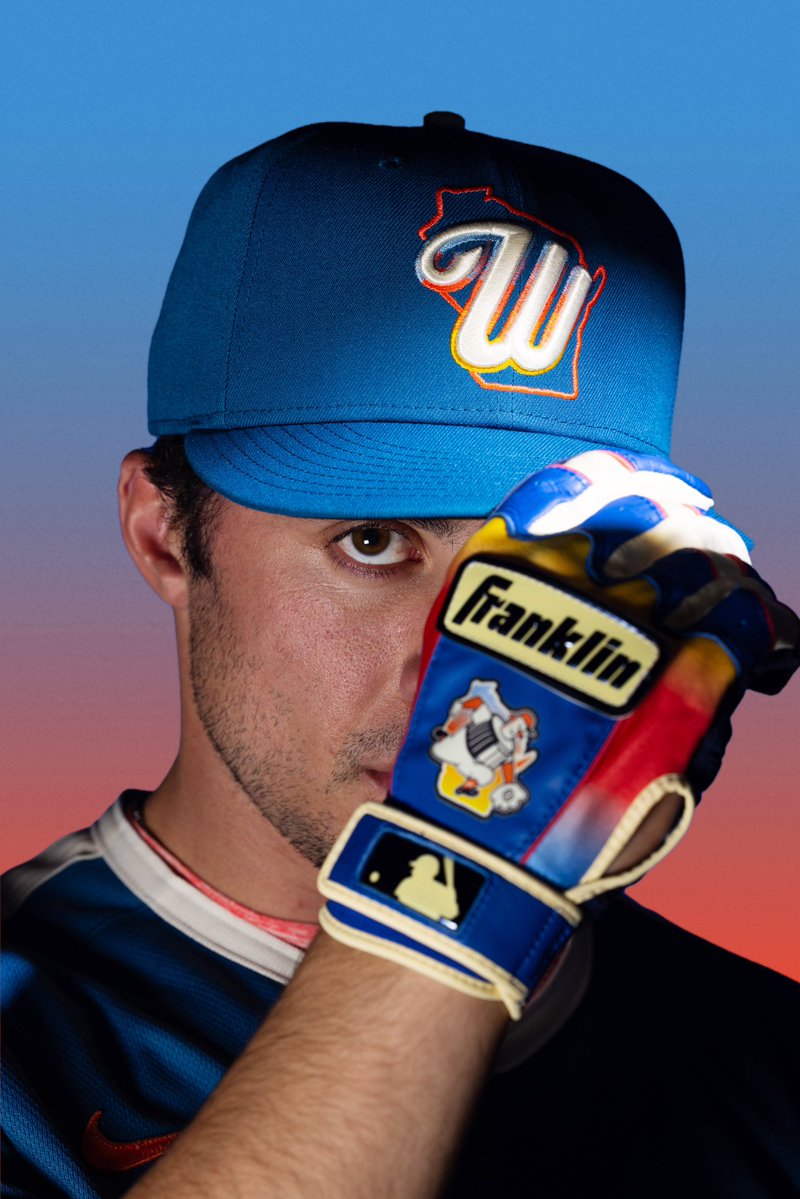 supernovanoya's tweet image. It's giving Panic! At the Wisco