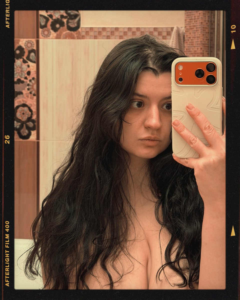 ведьмина избушка 🗝️ tweet media