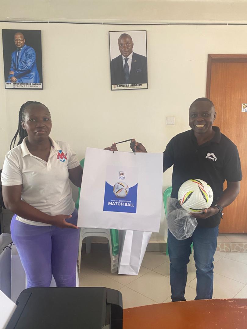 Buganda RFA Zone III Clubs, Wamala Group, and Buganda Women League Clubs 3rd Division have today received a share of their Zakayo balls.
Next is Zone II and IV

Ffe Mupiira, Ffe Buganda

<a href="/USPAmedia/">USPAmedia</a> <a href="/OfficialFUFA/">FUFA</a> <a href="/fufatv1/">FUFA Tv</a>