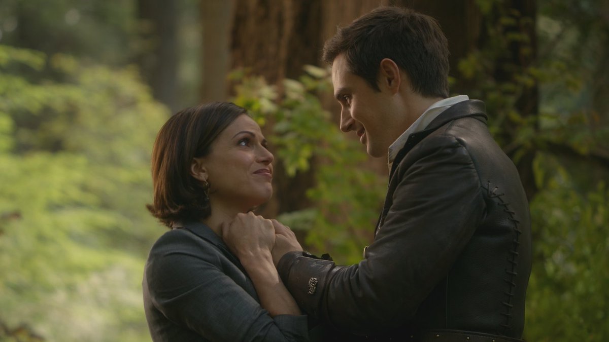 snoopy & swanqueen tweet media