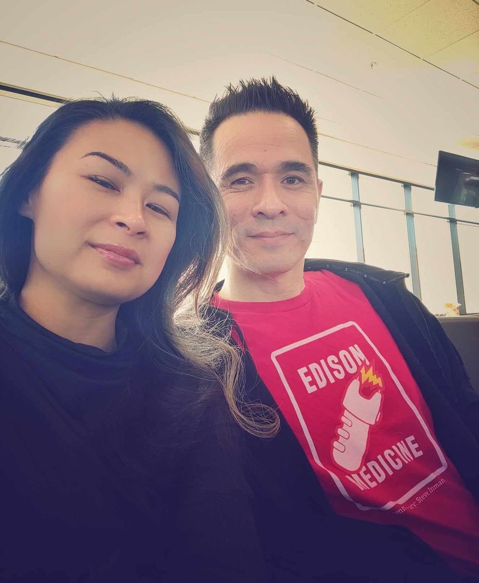 Non-essential Commentary tweet media