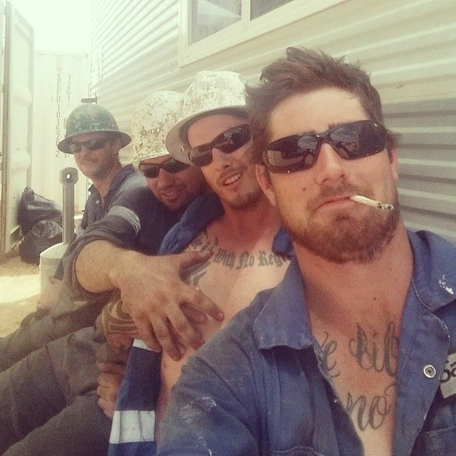 ovomira do jon hamm sagr tweet media