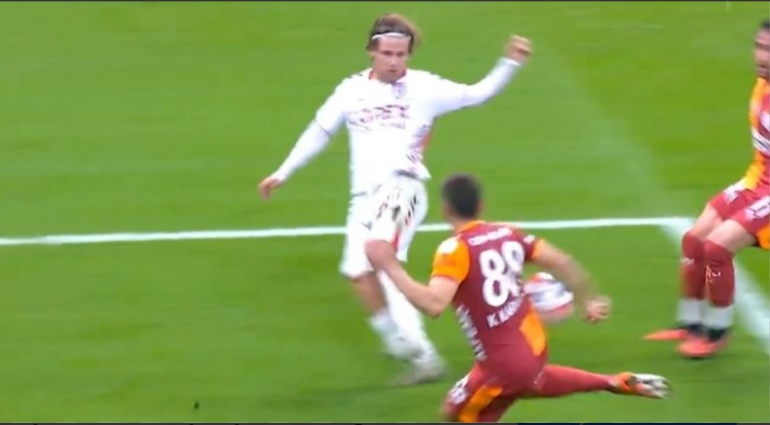 The Yellow Navy tweet media