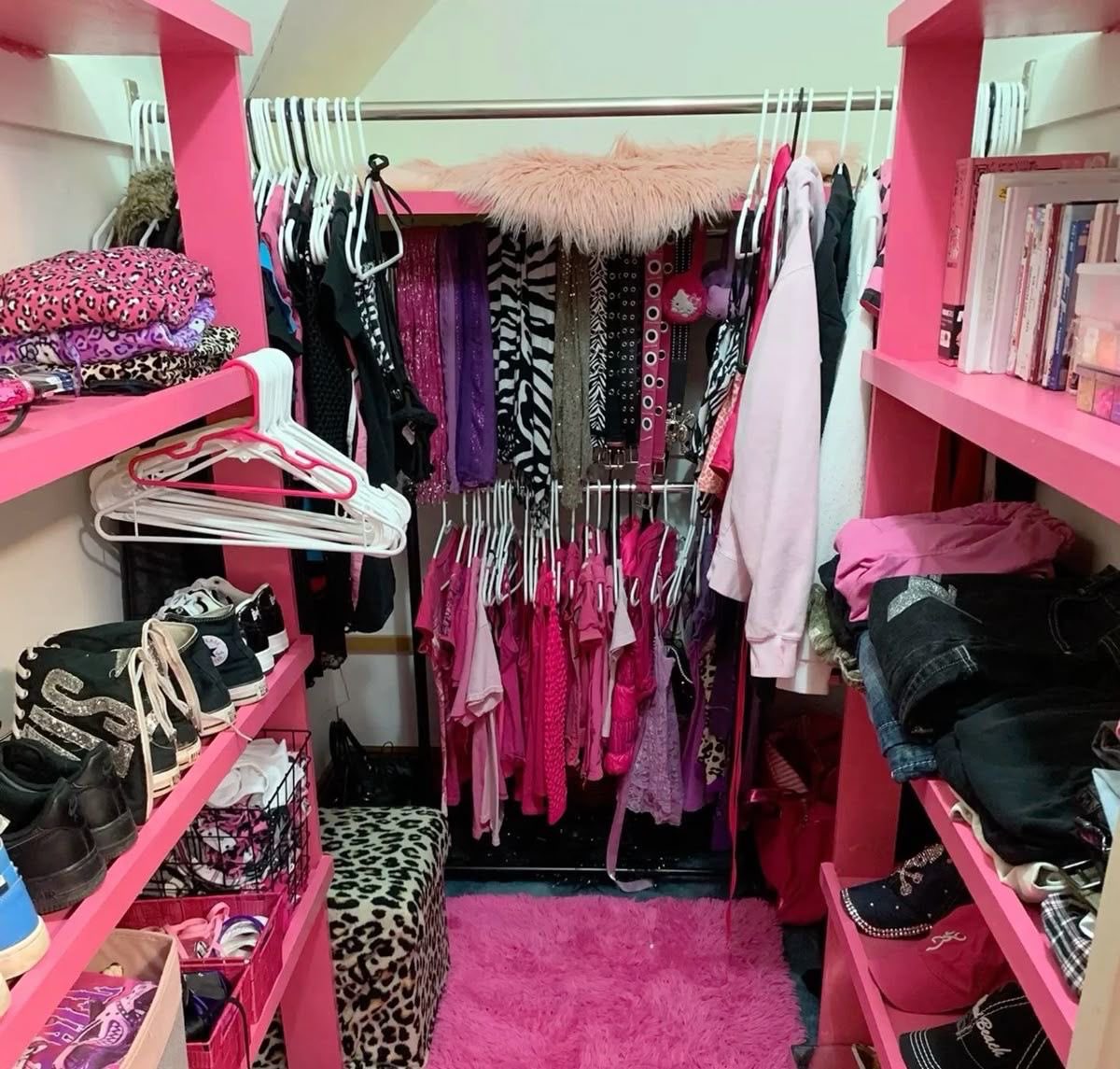 Deuce Spade tweet media