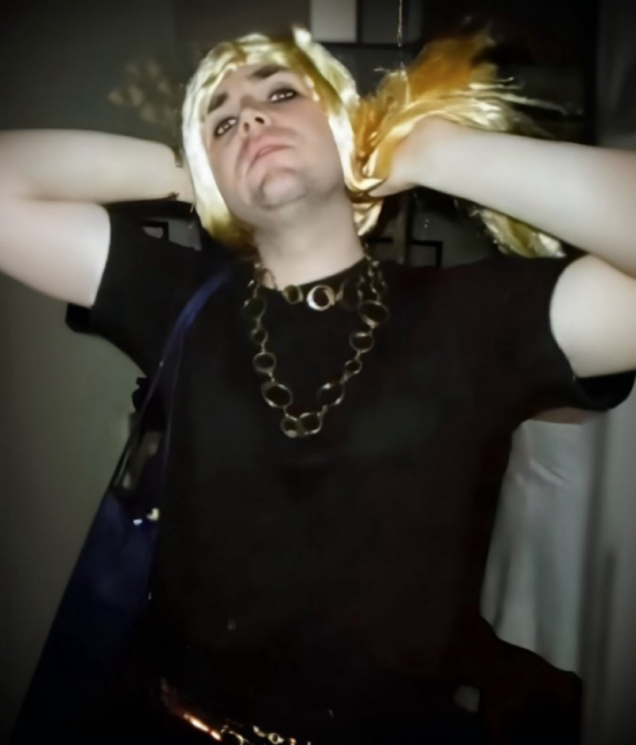 Robbie888 tweet media