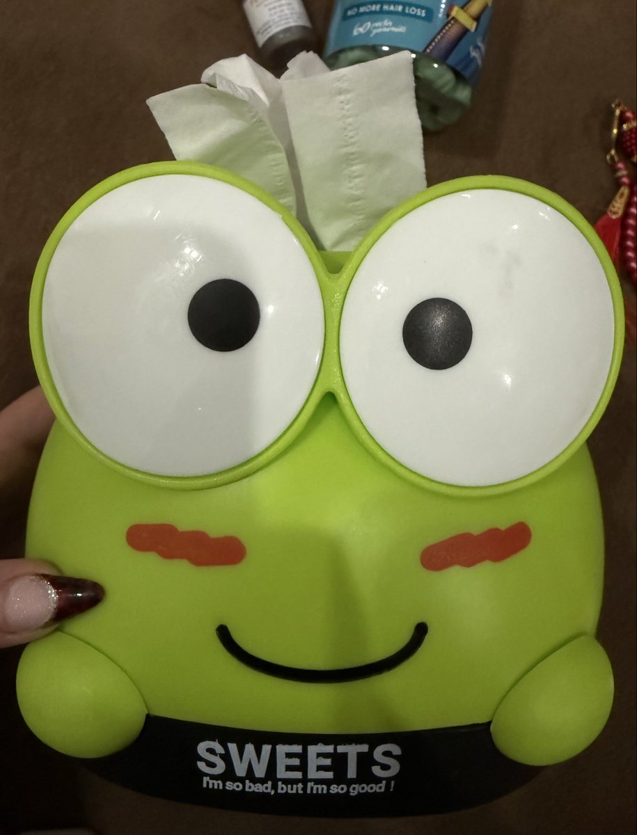 هەناو tweet media