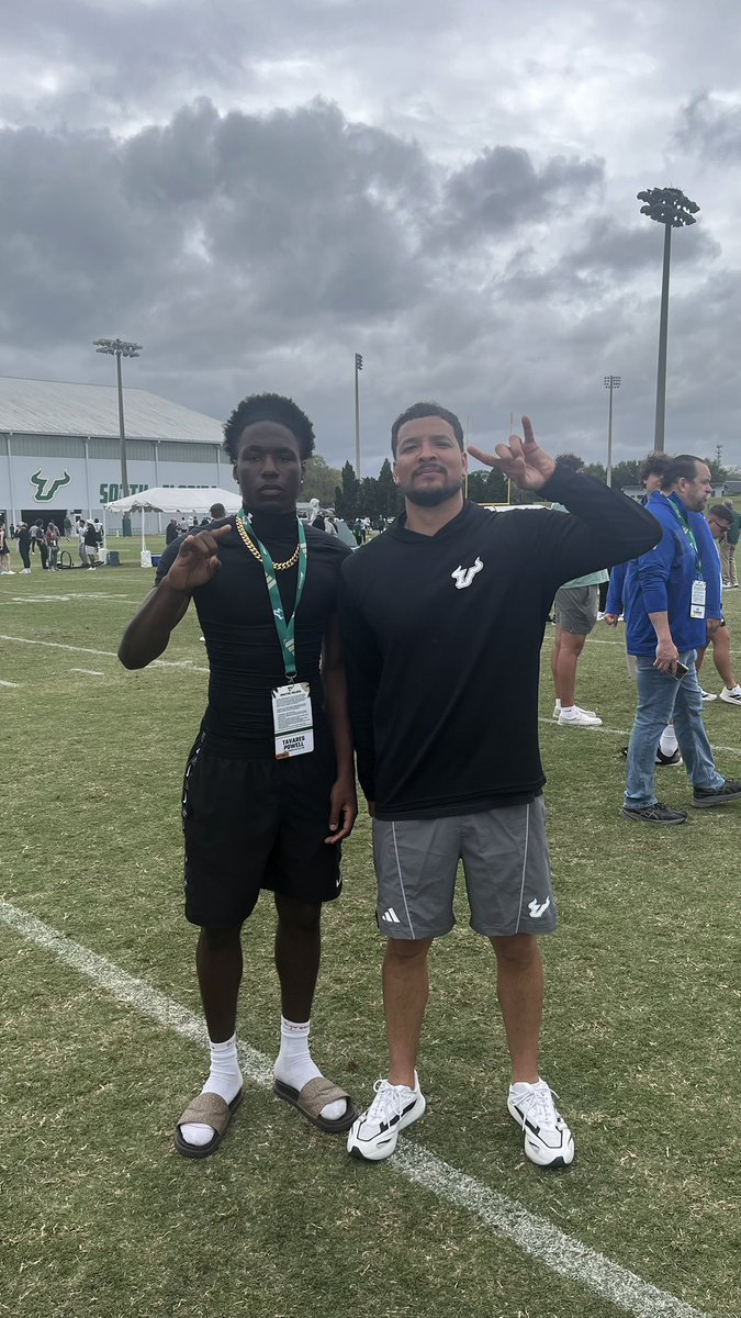 tjpowell2_'s tweet photo. Beyond blessed for my 19th and first in-state offer from @M_White03 and USF. Cant wait to be back on campus. Go Bulls 🤘🏾🐂
@JacquezGreen @brianhartline @USFRecruits @USFBulls_Rivals @USFBullsClub @ChadSimmons_ @Andrew_Ivins @Andy_Villamarzo https://t.co/CgfmaSaLEn