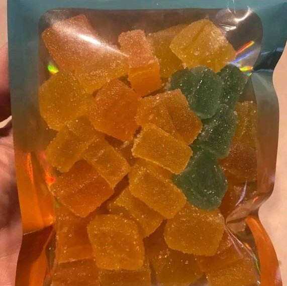 Got em.
How do y'all consume gummies? Asking for a friend. 
Trying all ?🙂

#weedtwt $trip