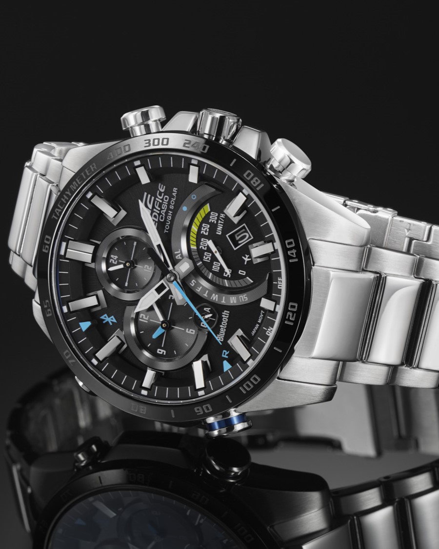 CasioEdificeJP's tweet image. ⌚️欧州で爆発的ヒットしたBluetooth搭載モデル。ロングセラーの理由は、この迫力あるデザインにあり。 casio.com/jp/watches/edi…
■EDIFICE EQB-501XDB-1AJF ¥47,300（税込） 
#EDIFICE #CASIO #カシオ
@CASIOJapan