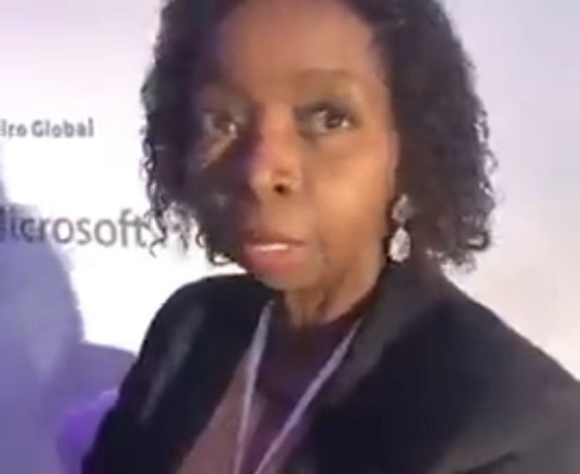 jales 🍙 tweet media